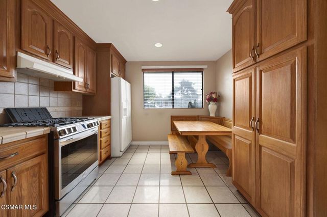 981 Evergreen Lane, Port Hueneme, CA 93041