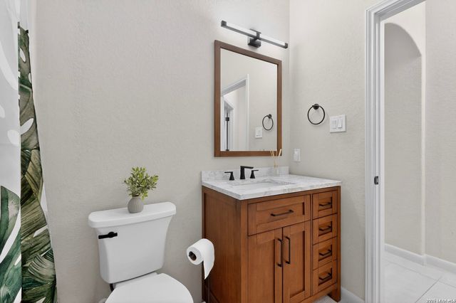 4815 Badland Beacon, Converse, TX 78109