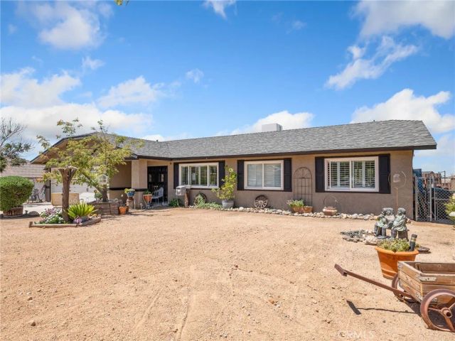 16986 Ouray Road, Apple Valley, CA 92307