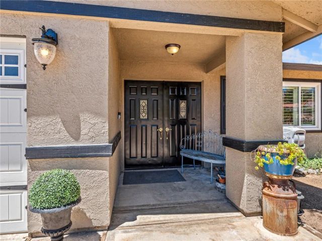 16986 Ouray Road, Apple Valley, CA 92307