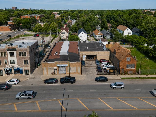 6915 S Ashland Avenue, Chicago, IL 60636
