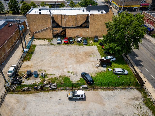 6915 S Ashland Avenue, Chicago, IL 60636