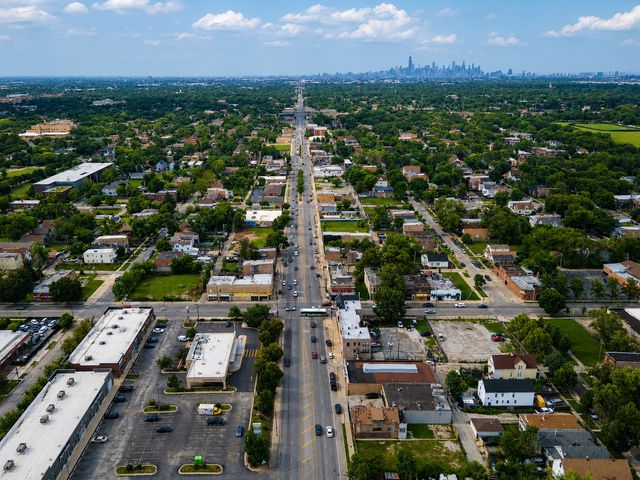 6915 S Ashland Avenue, Chicago, IL 60636