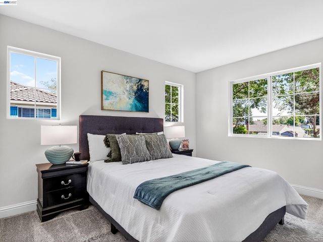 34907 Limestone Ct, Union City, CA 94587