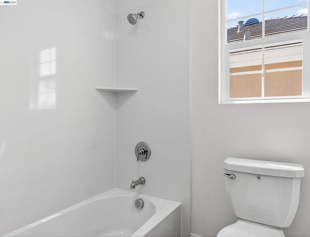 34907 Limestone Ct, Union City, CA 94587