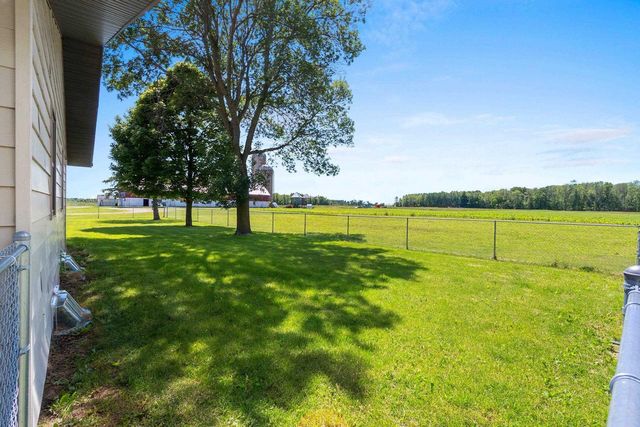 8895 US HWY 141, Lena, WI 54139