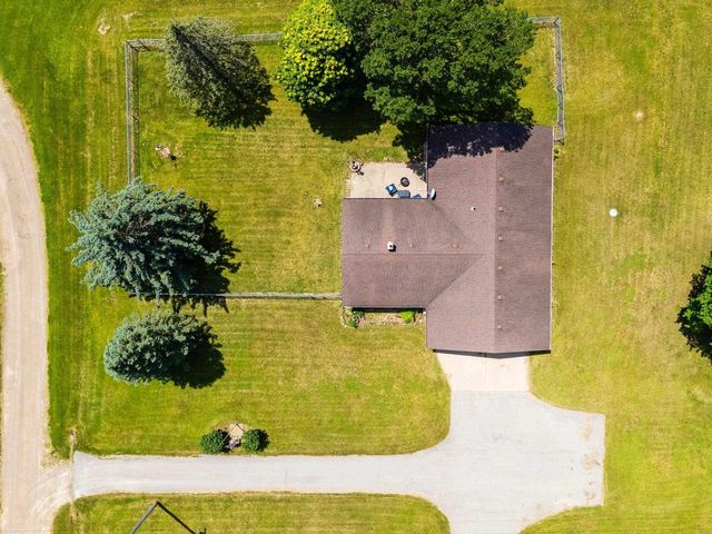 8895 US HWY 141, Lena, WI 54139