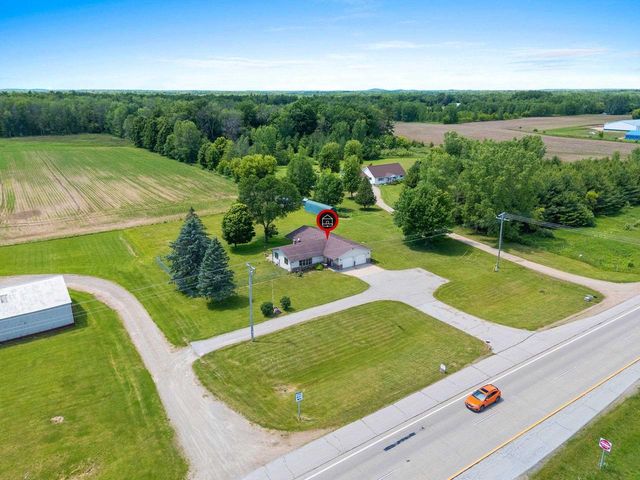 8895 US HWY 141, Lena, WI 54139
