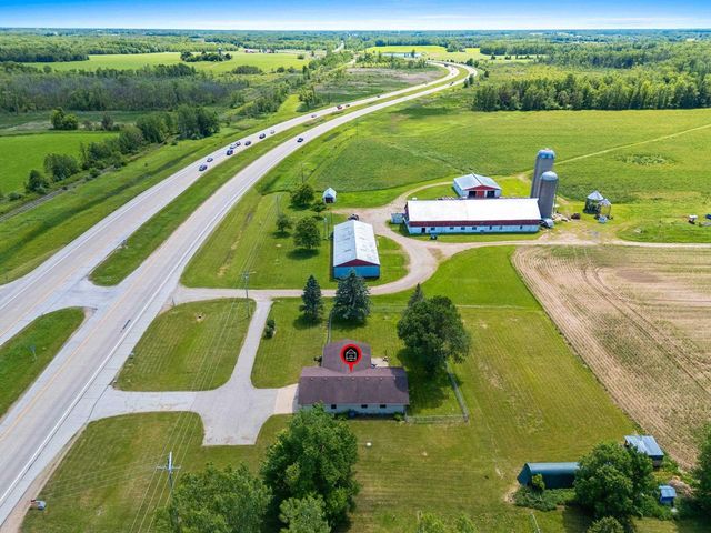 8895 US HWY 141, Lena, WI 54139