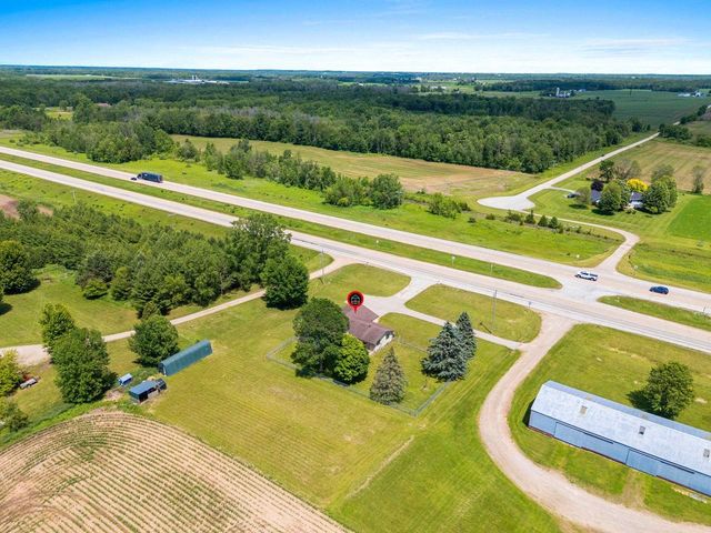 8895 US HWY 141, Lena, WI 54139