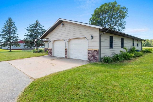 8895 US HWY 141, Lena, WI 54139