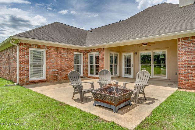 126 Beaufort Circle, Madison, MS 39110