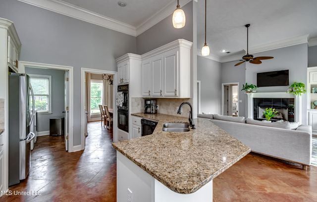 126 Beaufort Circle, Madison, MS 39110