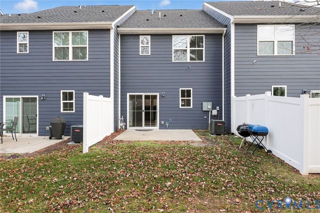 11325 Winding Brook Terrace Dr, Hanover, VA 23005