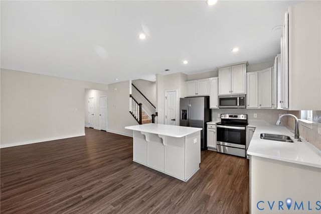 11325 Winding Brook Terrace Dr, Hanover, VA 23005