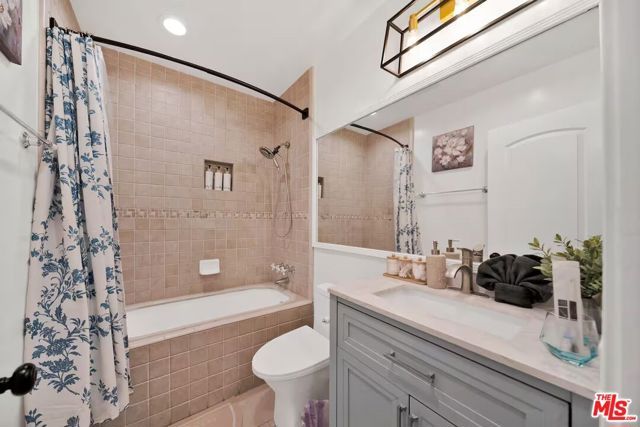 15213 Daphne Avenue, Gardena, CA 90249