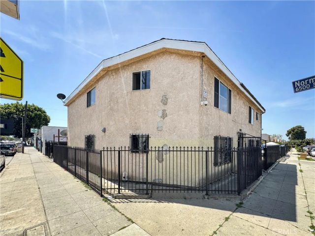 1400 W 65th, Los Angeles, CA 90047