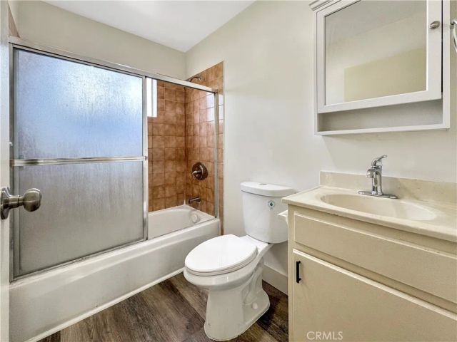 1400 W 65th, Los Angeles, CA 90047