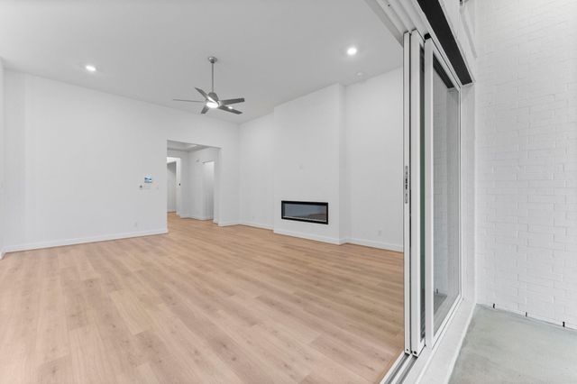 26915 Longwood Ledge Drive, Spring, TX 77389