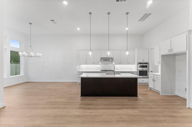 26915 Longwood Ledge Drive, Spring, TX 77389