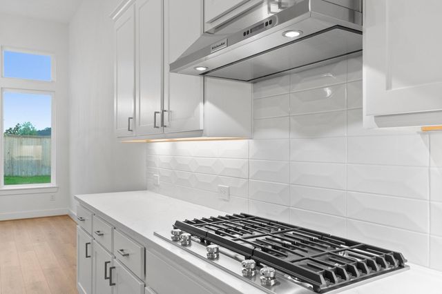 26915 Longwood Ledge Drive, Spring, TX 77389