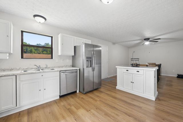 4628 Parkwick Drive, Columbus, OH 43228