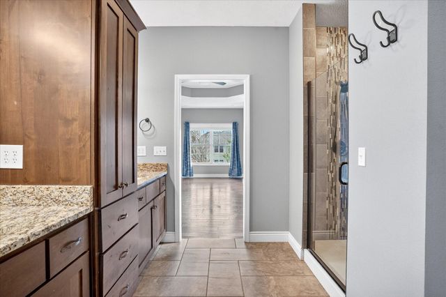 634 N Rockingham Avenue, Nixa, MO 65714