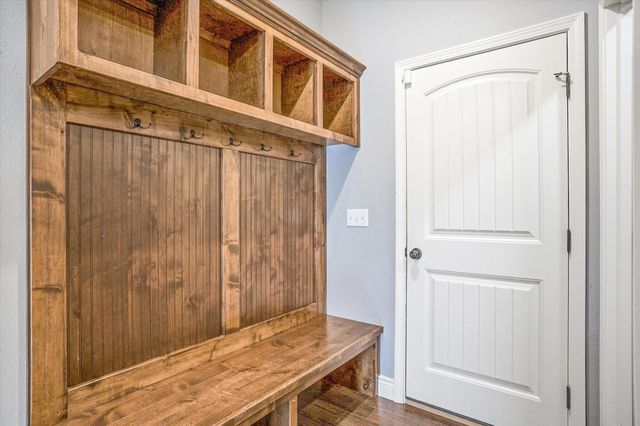 634 N Rockingham Avenue, Nixa, MO 65714