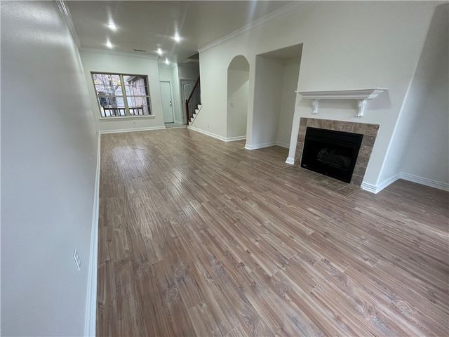 2814 W Valley West Court, Rogers, AR 72756