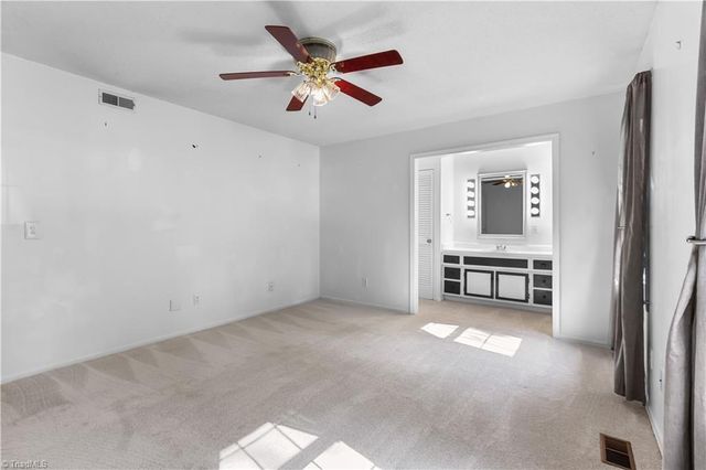 3997 Valley Court B, Winston-salem, NC 27106