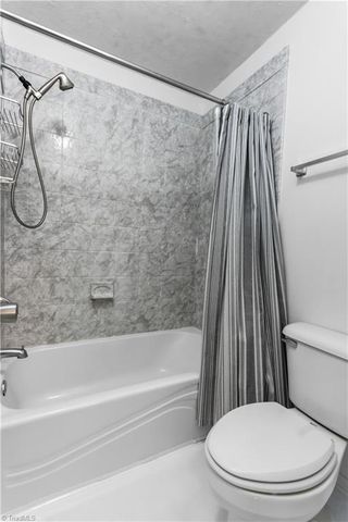 3997 Valley Court B, Winston-salem, NC 27106
