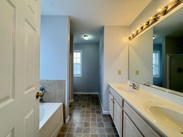 11328 Sheffield Lane, Walton, KY 41094