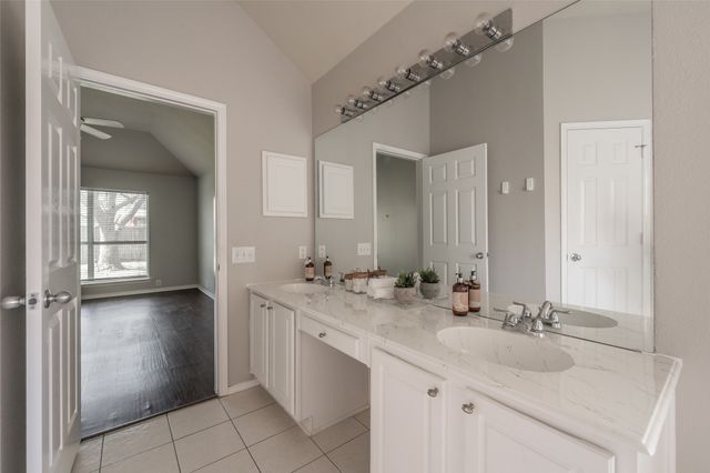 2900 Dunbar Drive, Mckinney, TX 75072