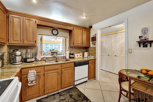 3900 Galt Ocean Drive Apt 1804, Fort Lauderdale, FL 33308