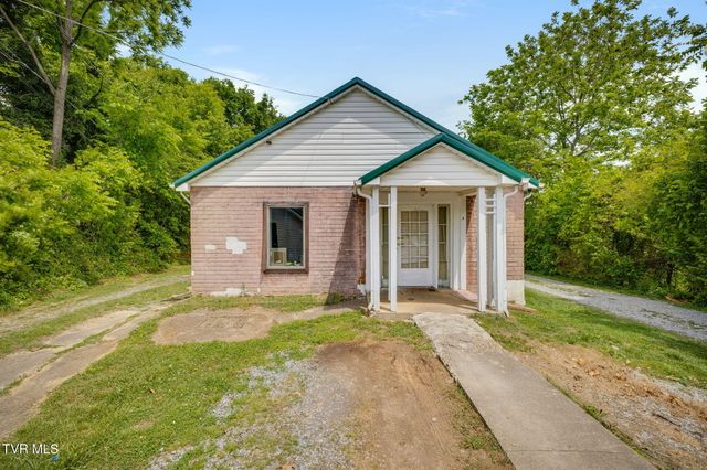 4006 Memorial Boulevard, Kingsport, TN 37664