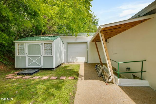 4006 Memorial Boulevard, Kingsport, TN 37664
