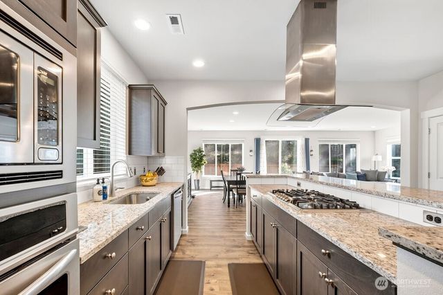 19119 106th Avenue Ct E, Puyallup, WA 98374