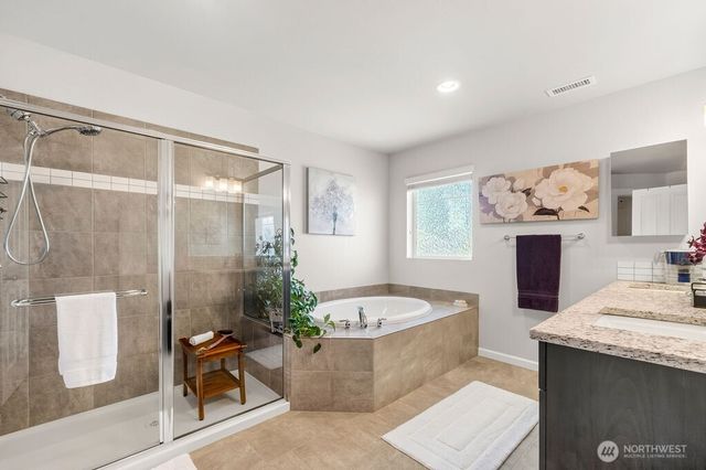 19119 106th Avenue Ct E, Puyallup, WA 98374