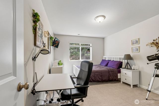 19119 106th Avenue Ct E, Puyallup, WA 98374