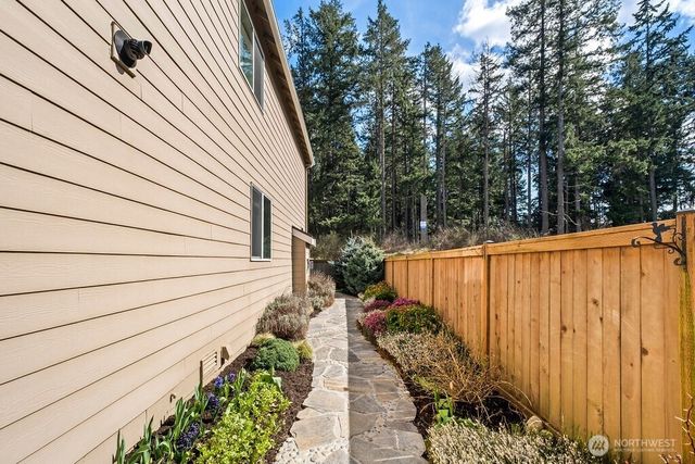 19119 106th Avenue Ct E, Puyallup, WA 98374