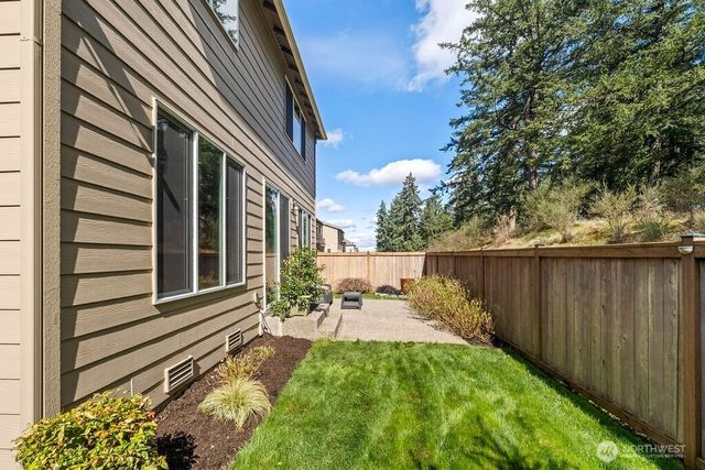 19119 106th Avenue Ct E, Puyallup, WA 98374