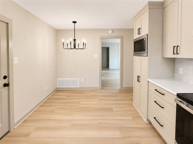 1019 Espana Dr, Portland, TX 78374