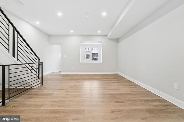 2915 N 24TH ST, Philadelphia, PA 19132