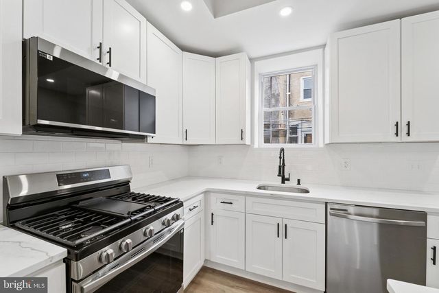 2915 N 24TH ST, Philadelphia, PA 19132