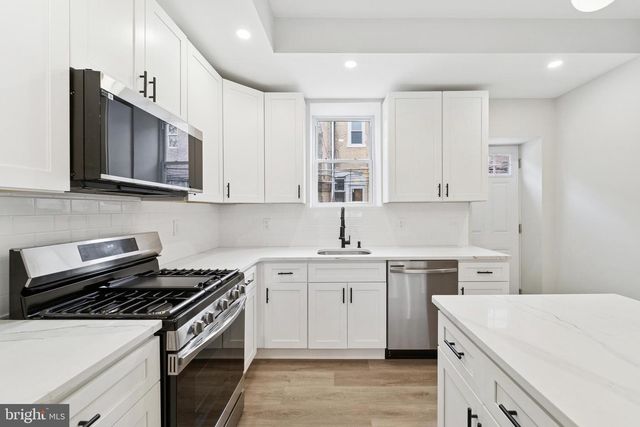 2915 N 24TH ST, Philadelphia, PA 19132