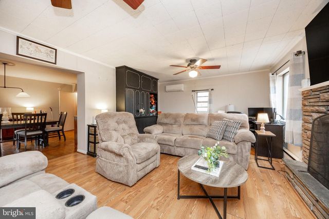 149 CONESTOGA RD, Malvern, PA 19355