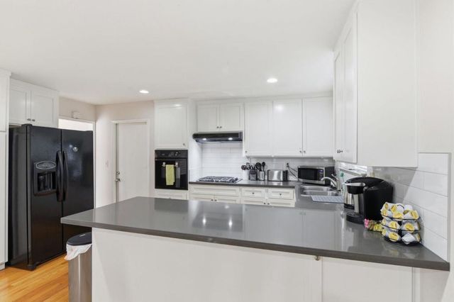 738 Sobrato Drive, Campbell, CA 95008