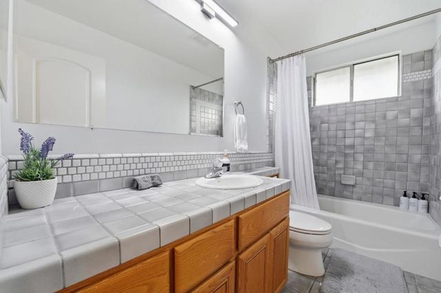 738 Sobrato Drive, Campbell, CA 95008