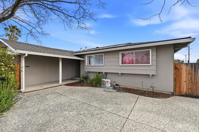 738 Sobrato Drive, Campbell, CA 95008