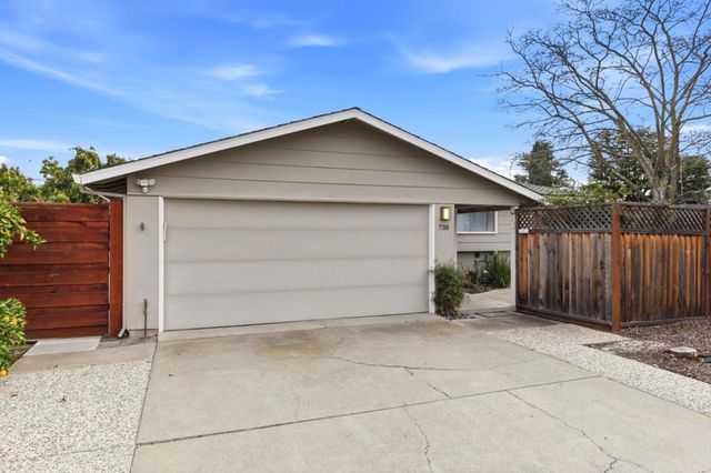 738 Sobrato Drive, Campbell, CA 95008